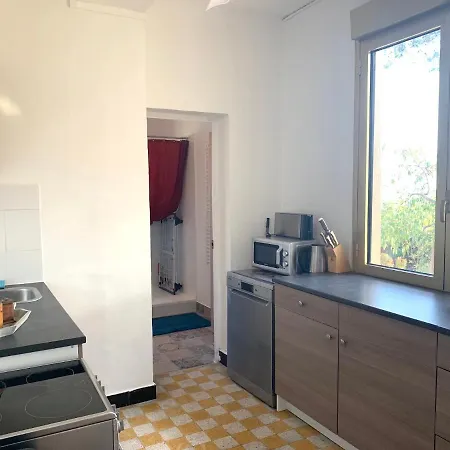Maison Et Jardin A 800 M Du Port *